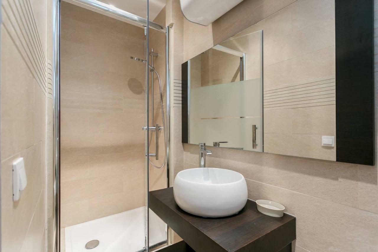Appartement Charmant Studio Neuf Proche Des Invalides *