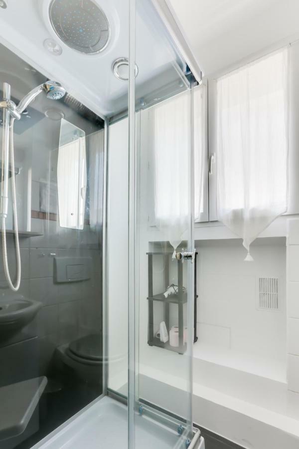Appartement Cosy Arc De Triomphe Champs Elysees Paris