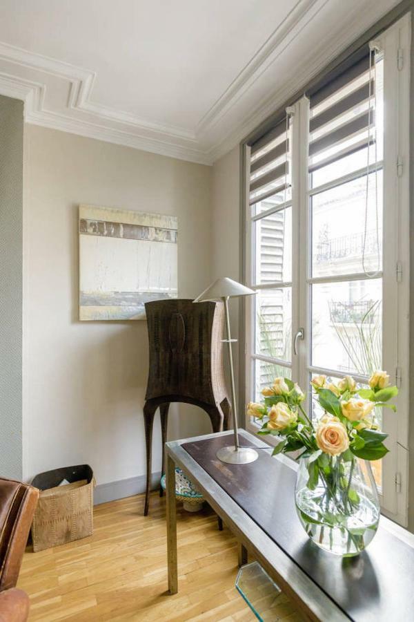 Left Bank Deluxe Apartment
