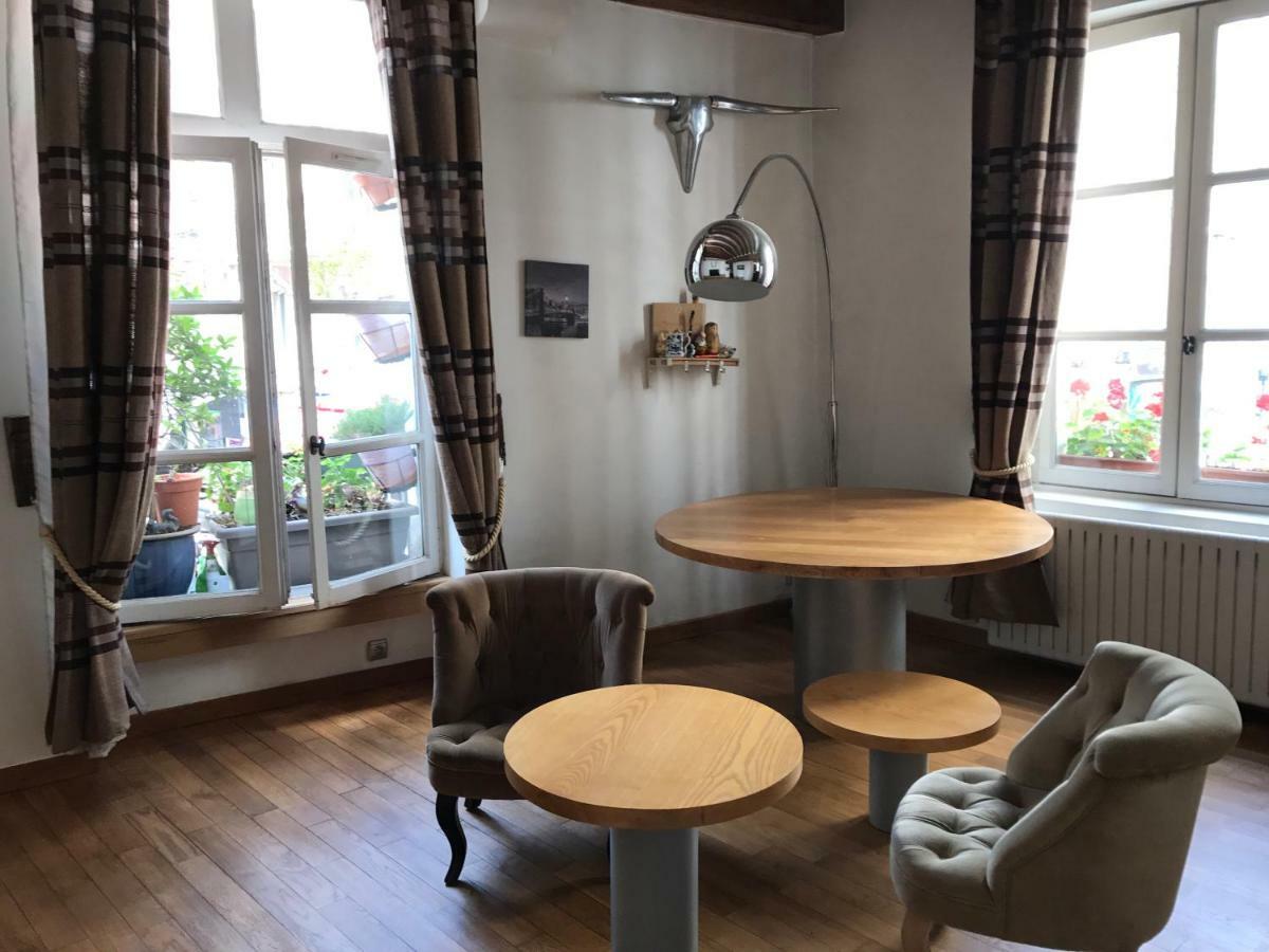 Quartier Montorgueil, Voie Pietonne, Dans Un Immeuble Du Xveme Apartment Paris