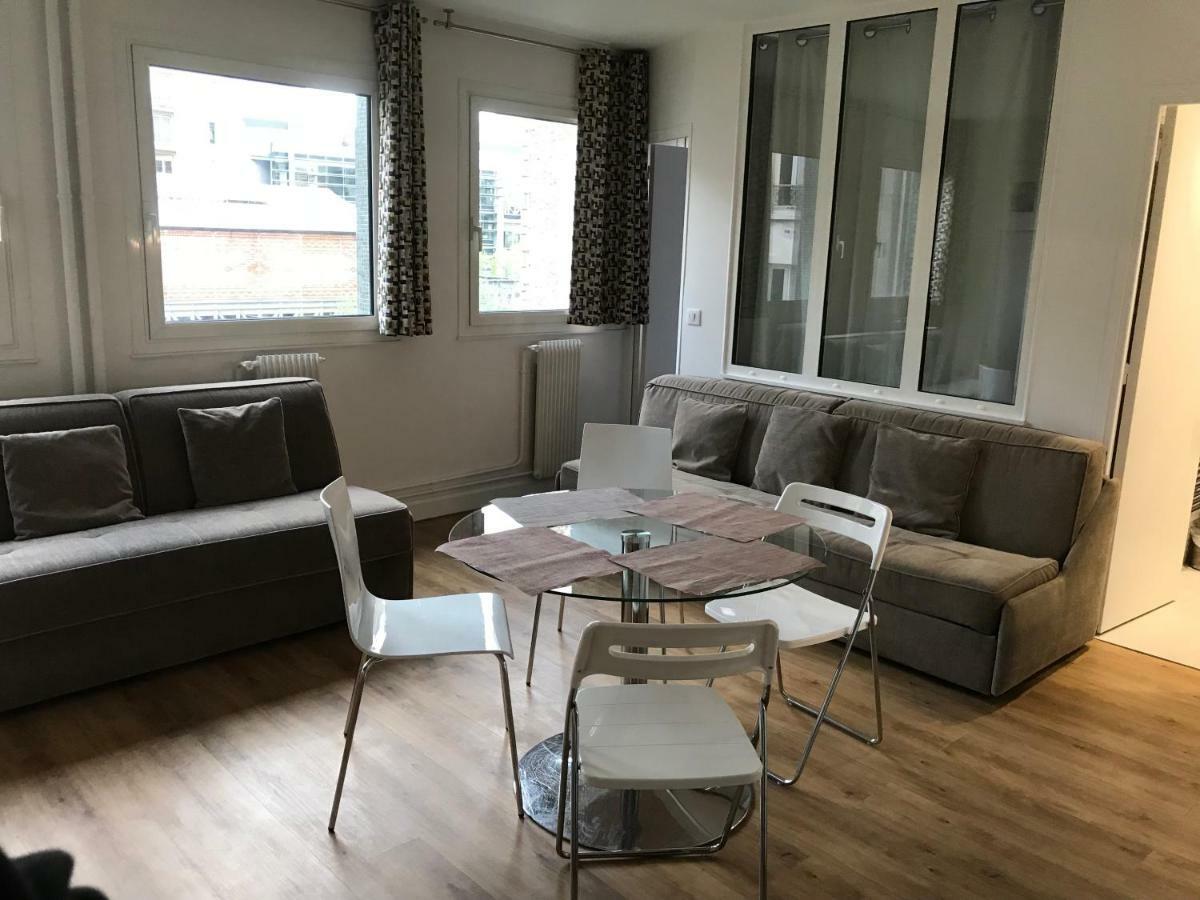 Tour Eiffel Rent Apartamento *