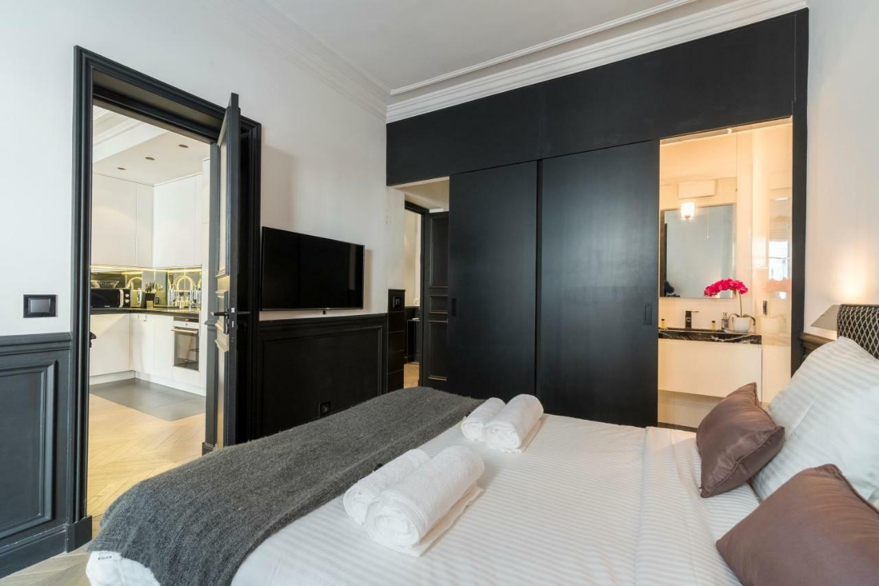 Luxury In Saint-germain Appartement Paris