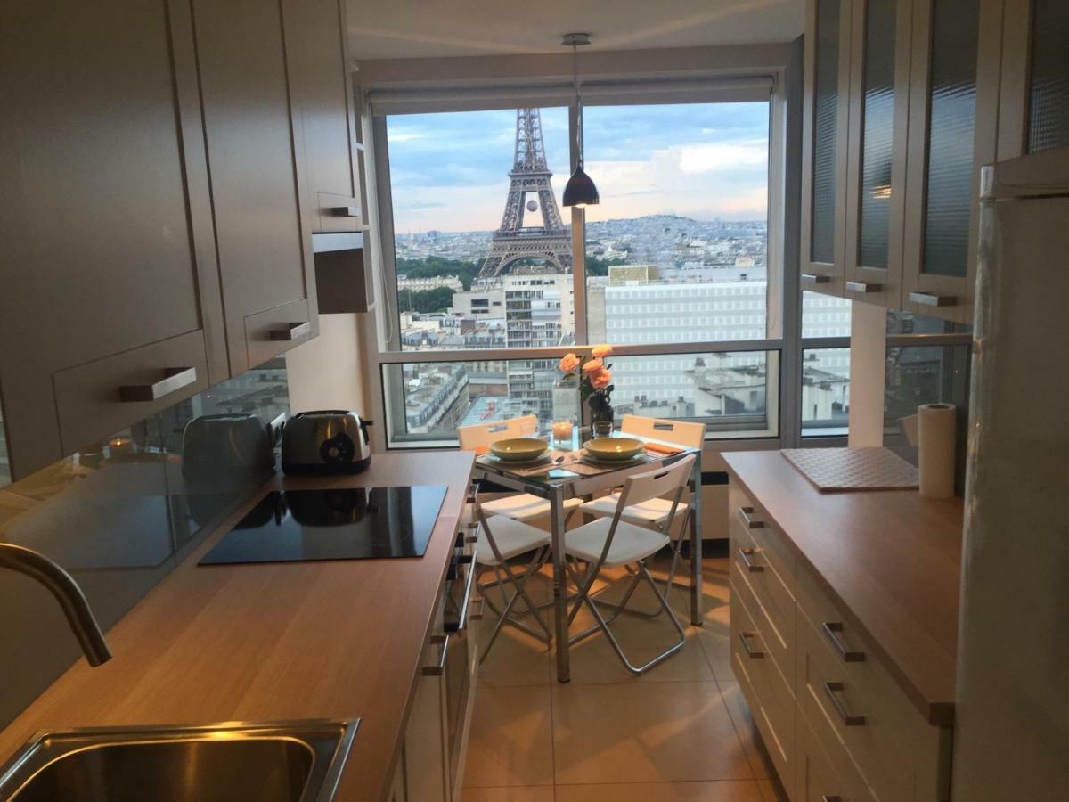 Appartement Sur Un Nuage - On A Cloud *