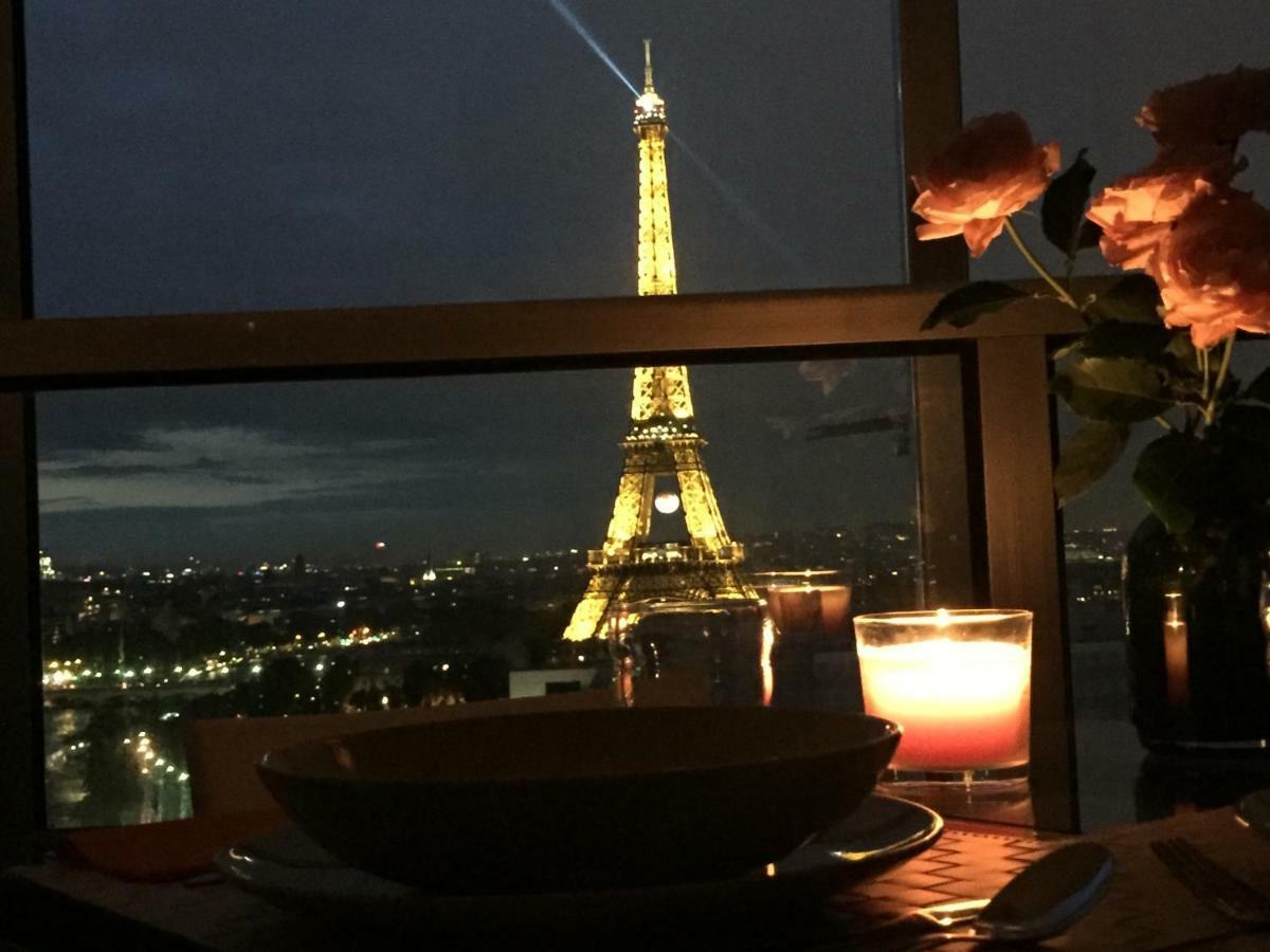 Sur Un Nuage - On A Cloud Paris