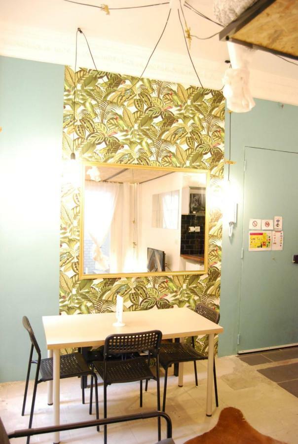 Appartement Arty 20m² District Of Batignolles Paris