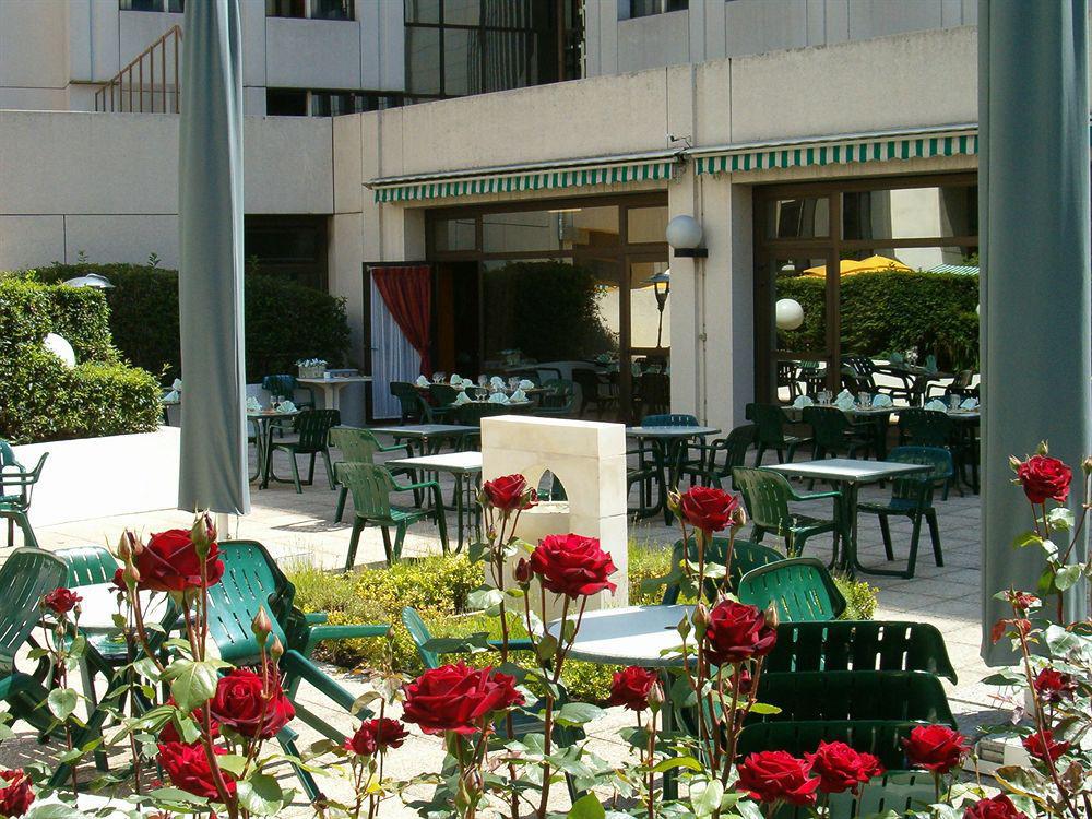 Hotel 17 Batignolles Paris