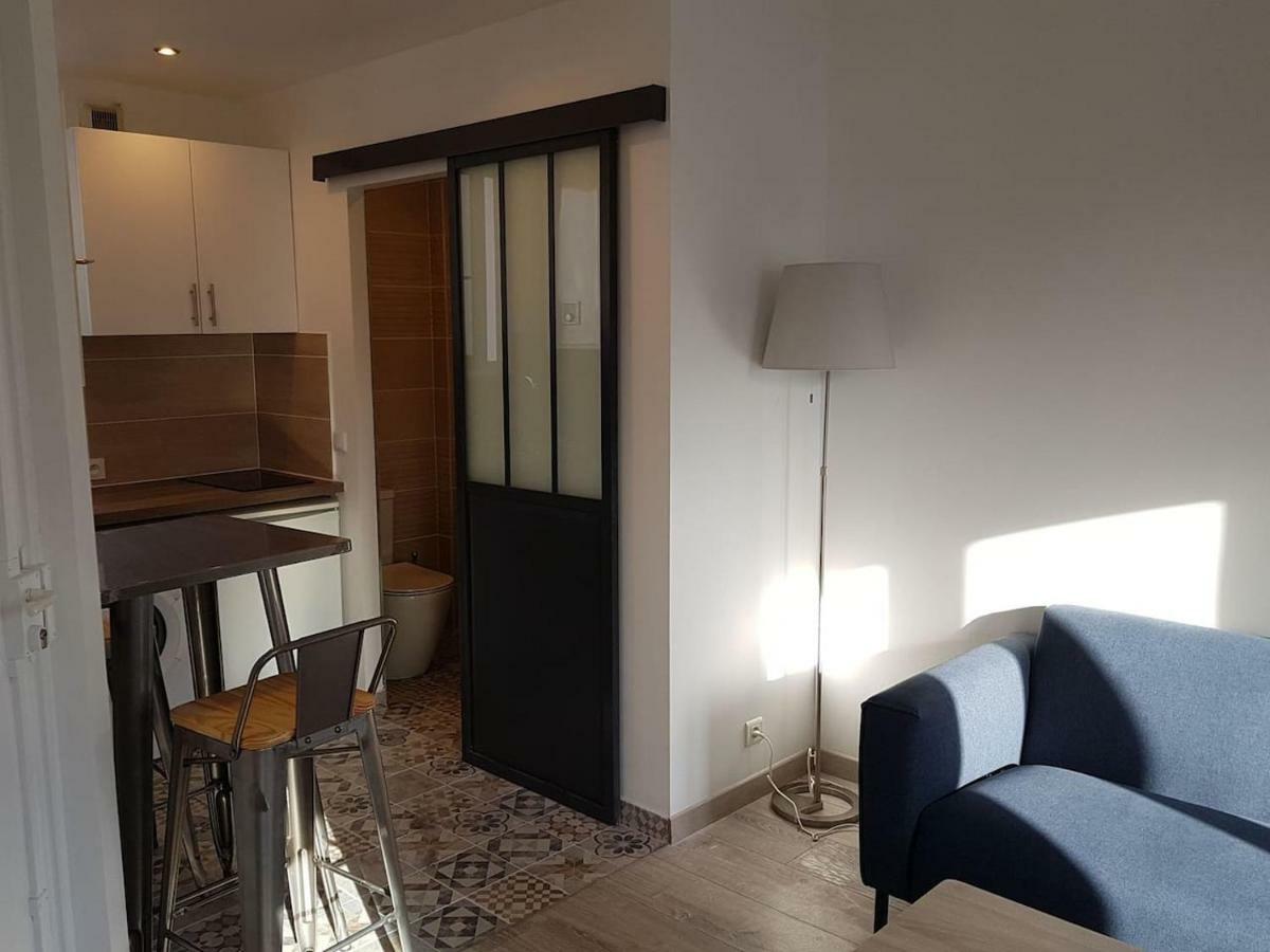 Apartment Amazing Studio Eiffel Tower View 16 *