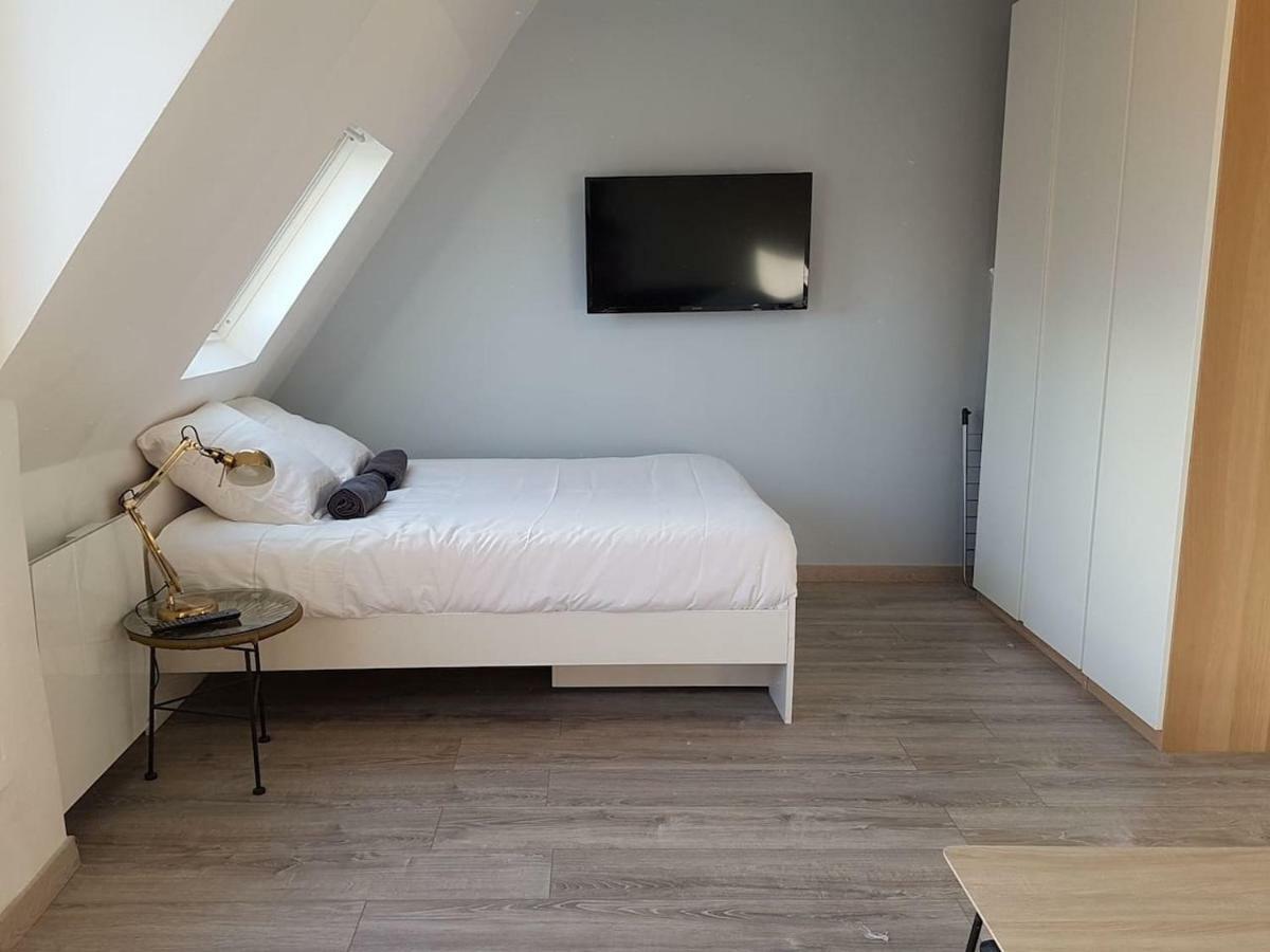 Amazing Studio Eiffel Tower View 16 * Paris