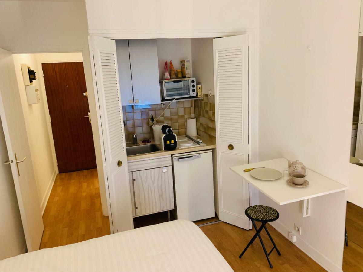 Rue De La Pompe Apartment *