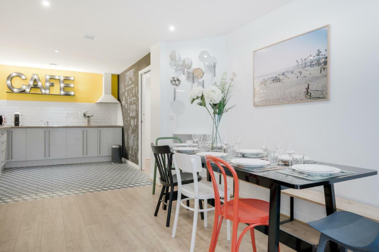 Loft Design For 8 People In Heart Of * Paris