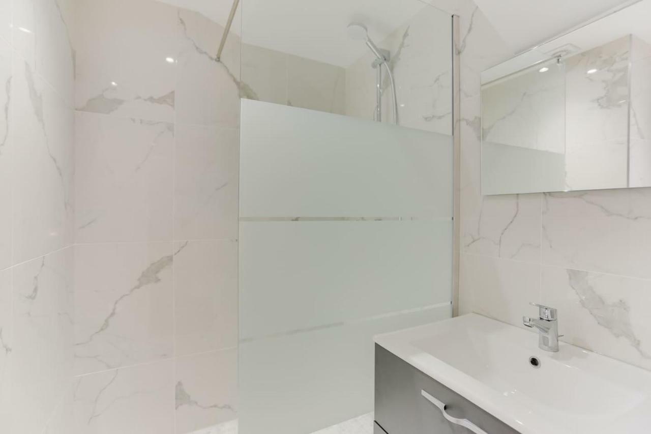Design For 4 People Between Louvre & Opera Appartement *