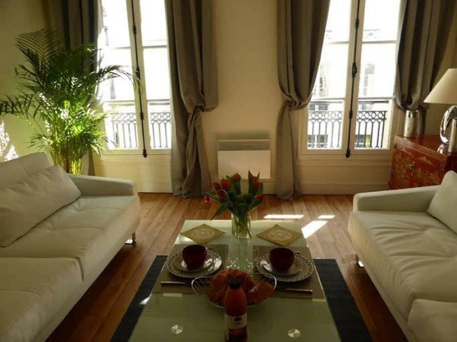 Guest house Louvre Romantic Paris