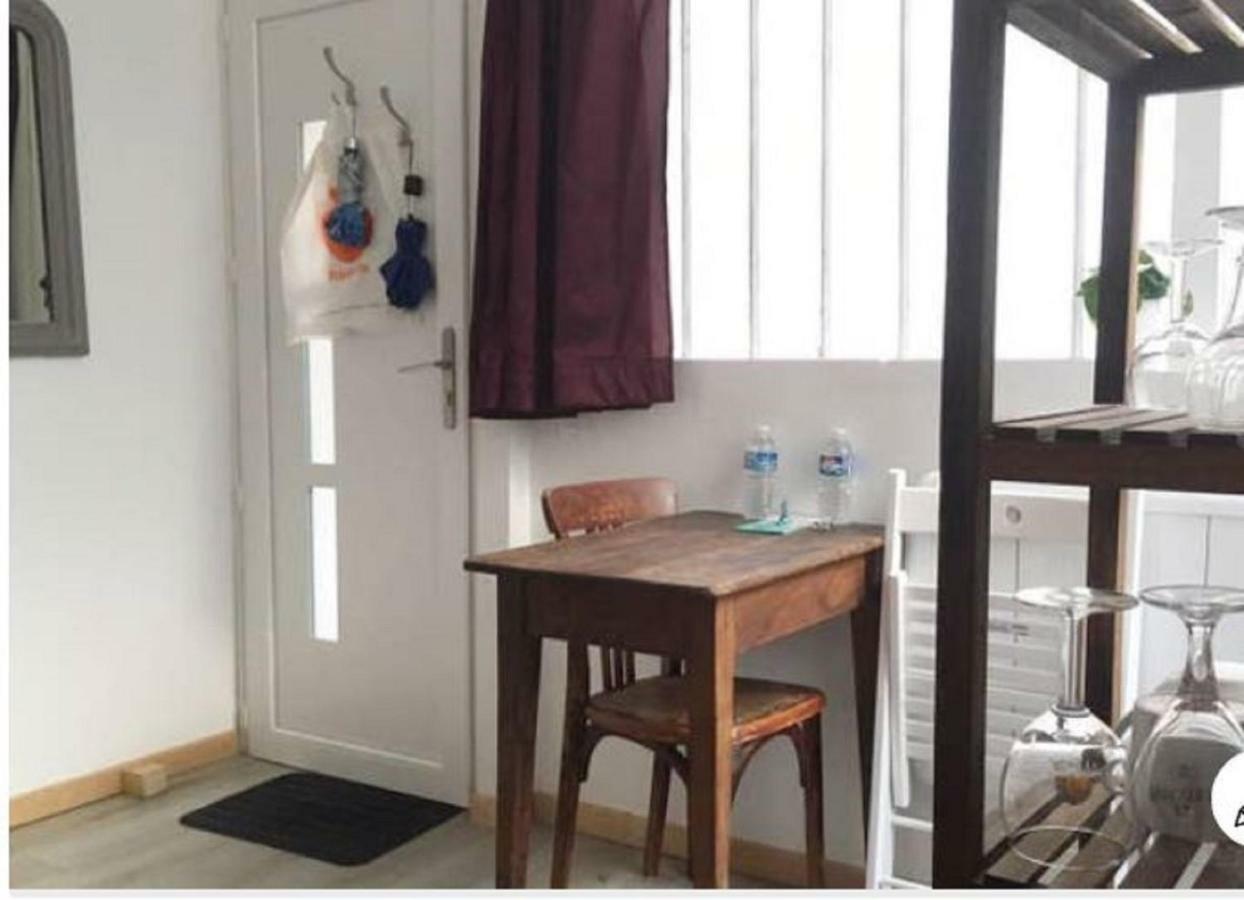 Maisonnette Sur Cour Apartment *