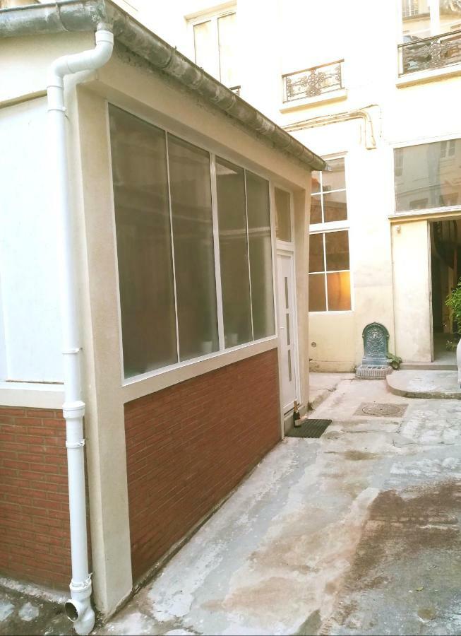 Apartment Maisonnette Sur Cour Paris