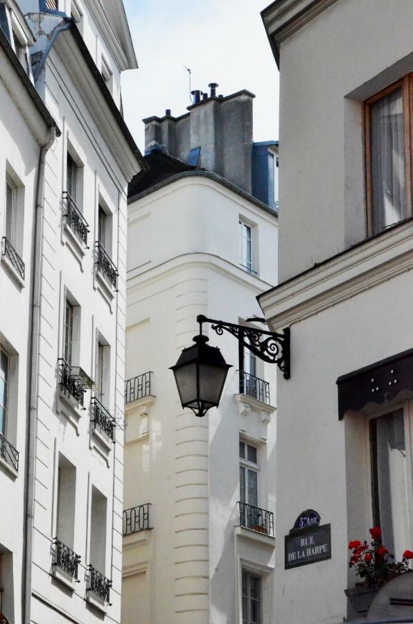 Apartment Latin Quarter - Saint Michel Unit 004
