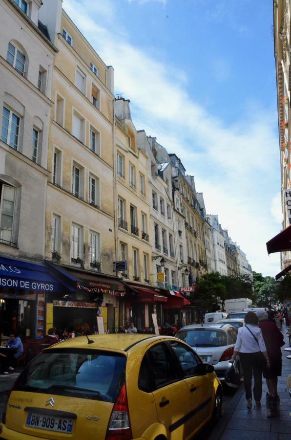 Latin Quarter - Saint Michel Unit 004 Apartment Paris