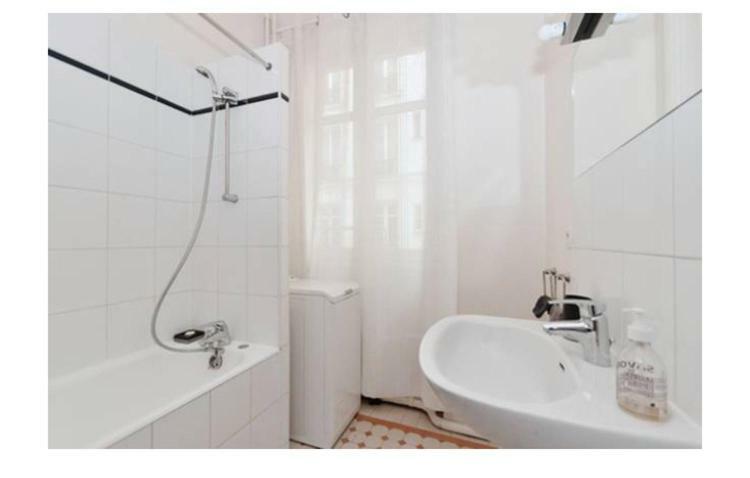 Apartment En Plein Coeur De St Germain Des Pres Paris