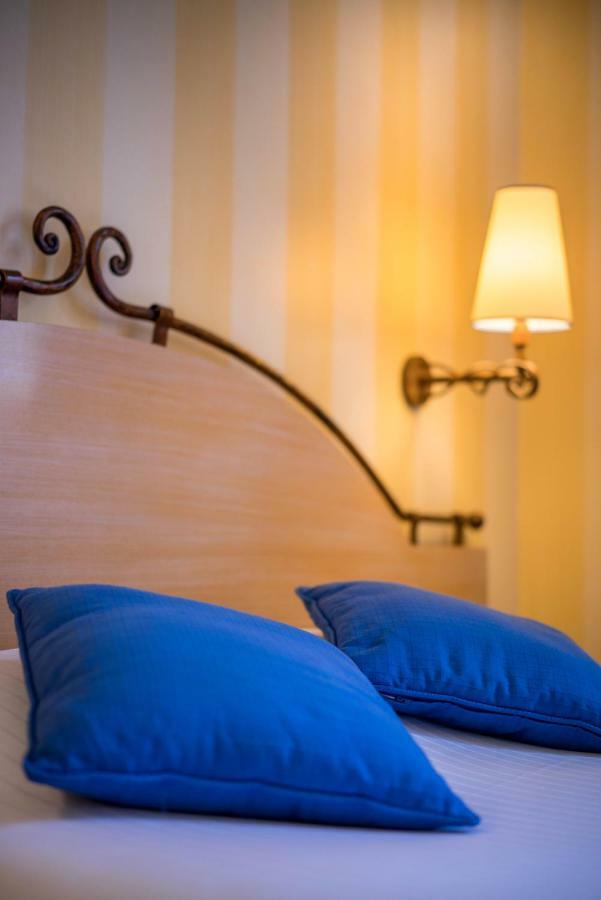 Delambre Hotel Paris