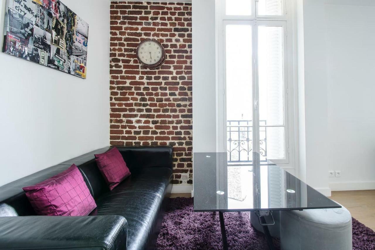 Gorgeous Eiffel Tower Apartment Paris