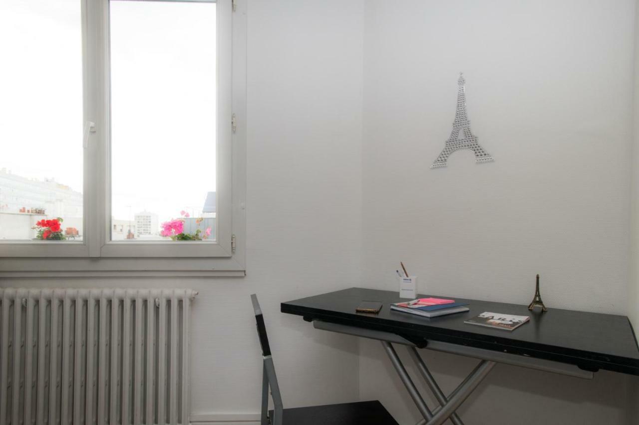 Apartment Charmant Famillial Vue Tour Eiffel Paris