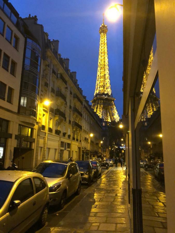 Homestay Tour Eiffel Paris