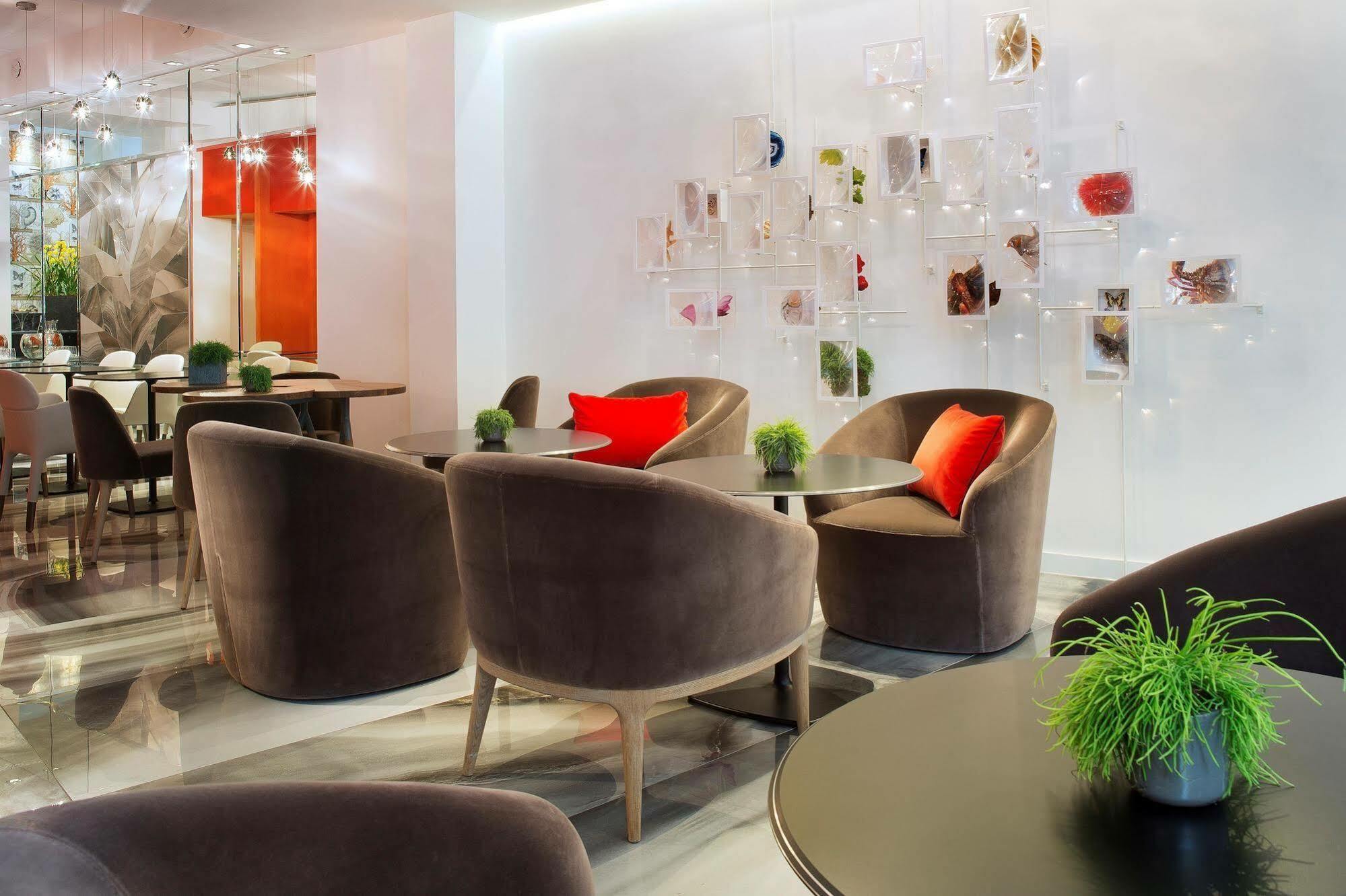 Hotel De Seze Paris