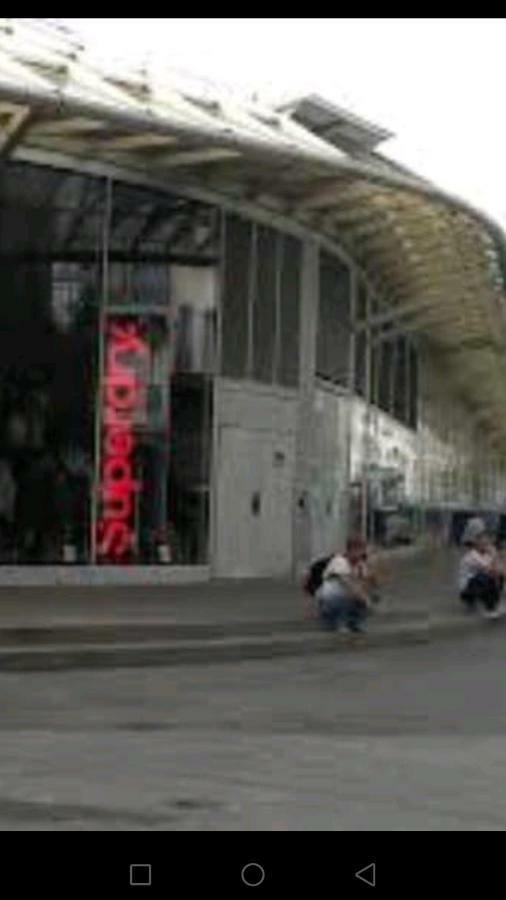 Gogo1 Paris