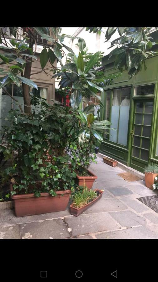 Gogo1 Guest house Paris