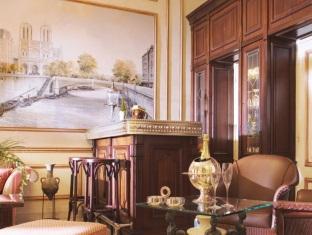Hotel & Saint-jacques