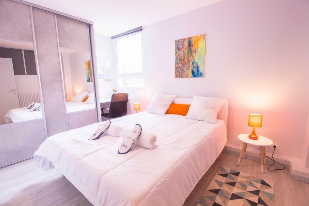 Office- Rue Saint-fargeau Apartment *