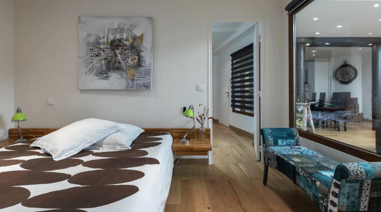 3-bedroom Quai Des Grands Augustins * Paris