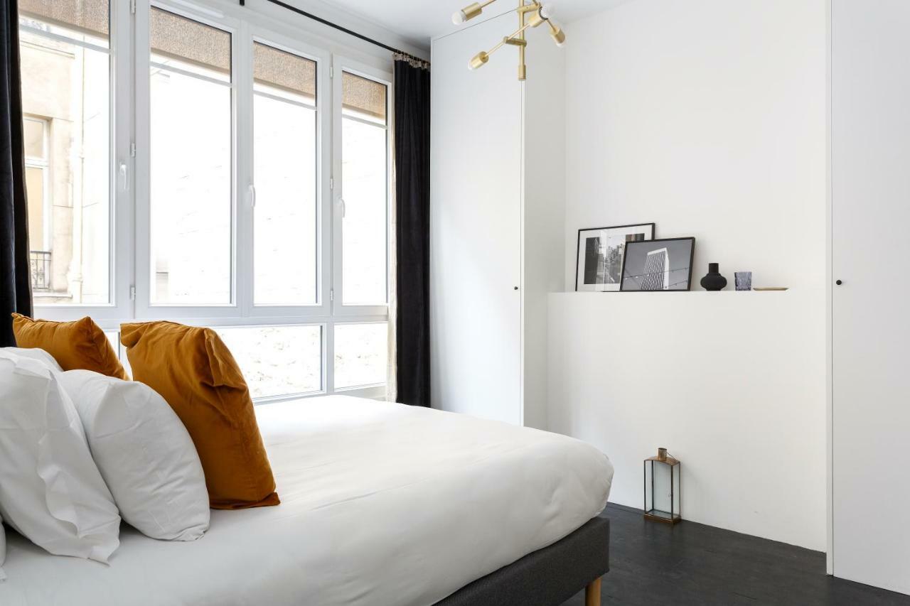 Ponthieu Champs Elysées Appartement Paris