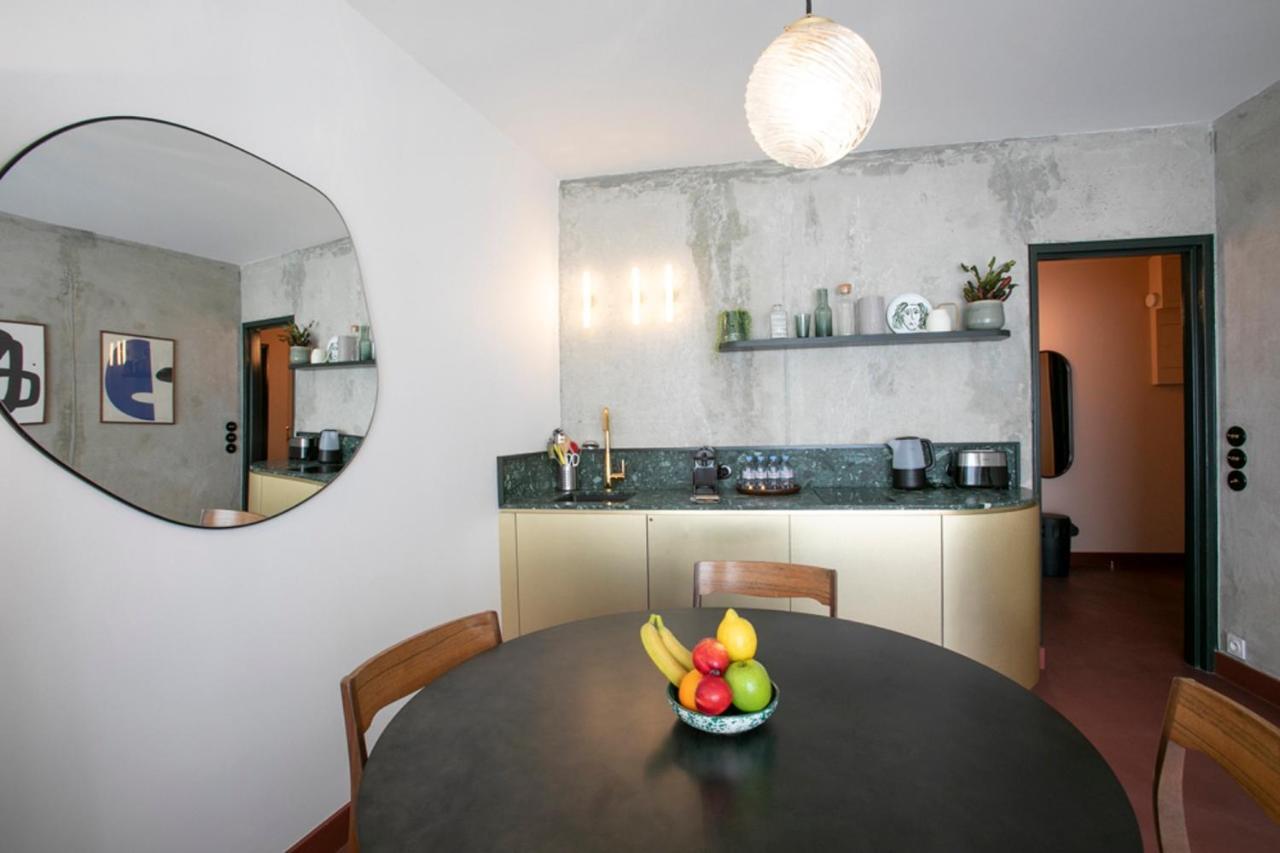 Joie Paris Bargue Apartment