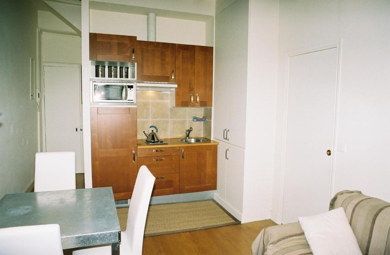 Apartment Latin Quarter - Saint Michel Unit 004 Paris