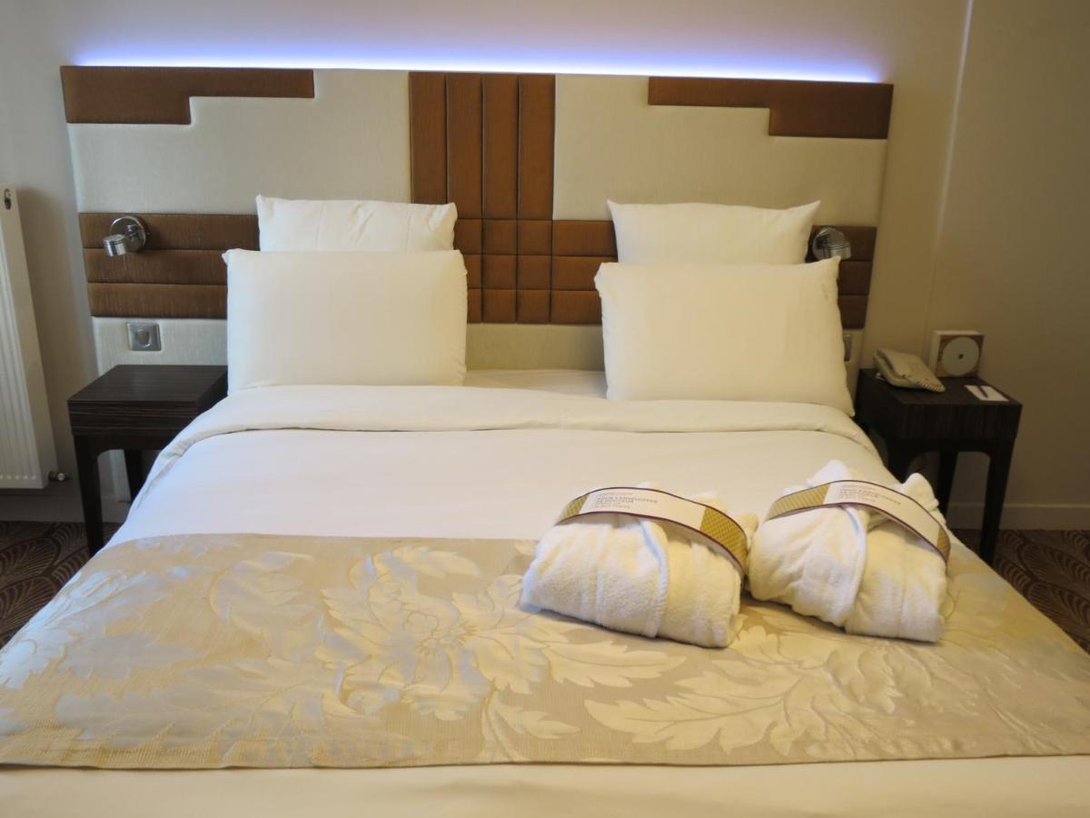 Mercure Opera Faubourg Montmartre 4*
