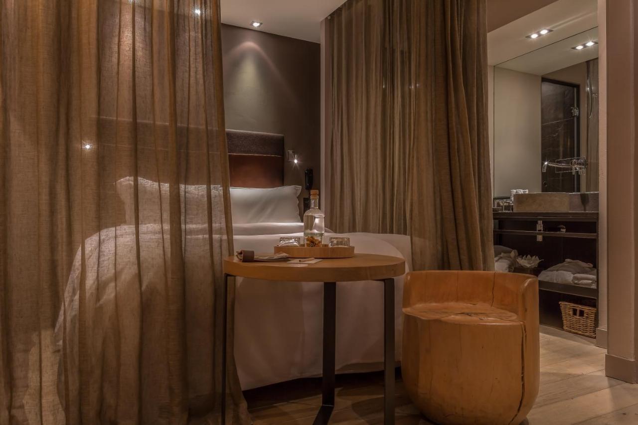 Hotel Hidden 4*