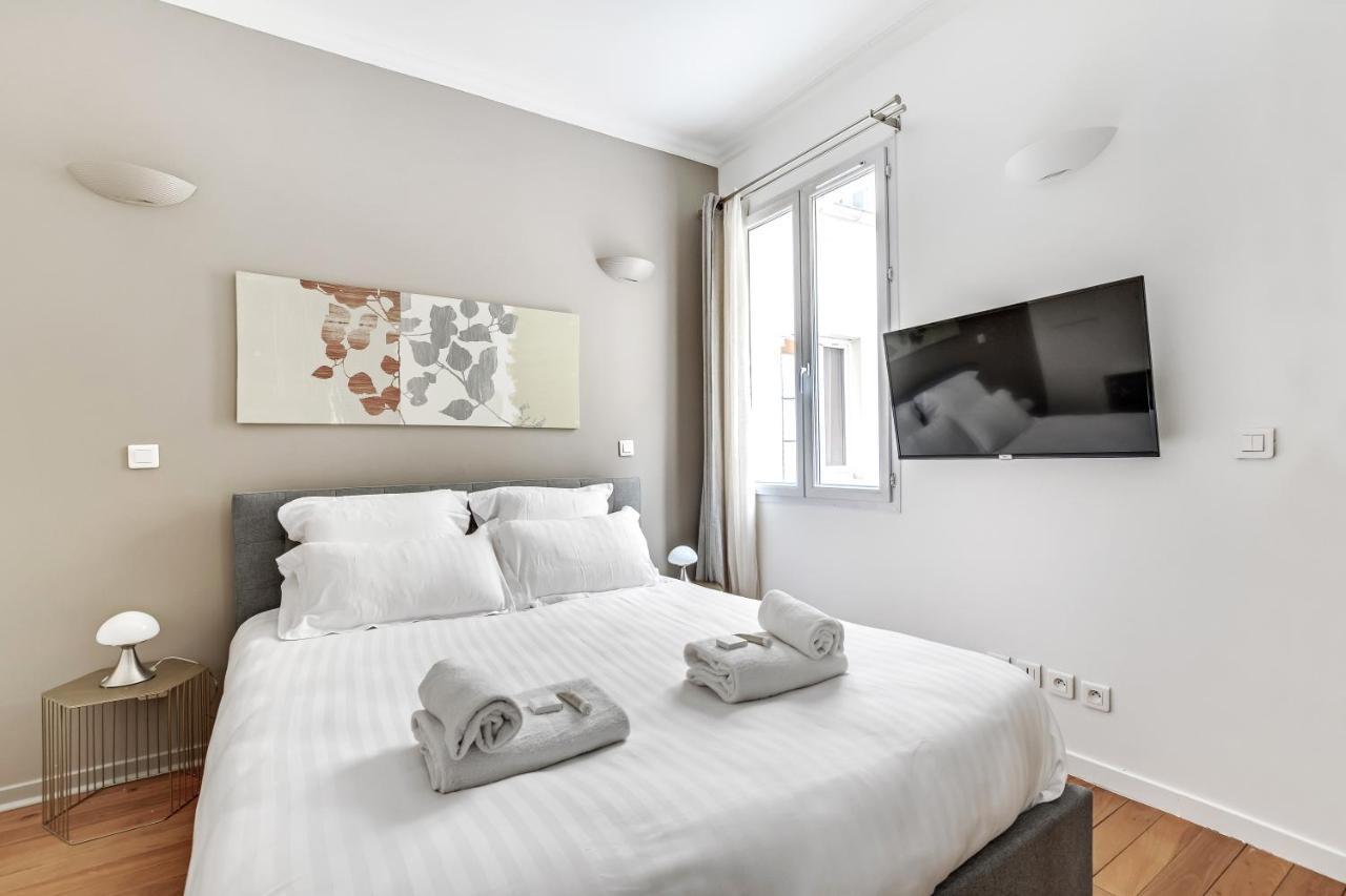 Pick A Flat's In Batignolles - Rue Biot *