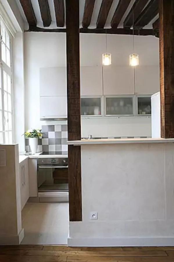 Charming Cosy Triplex In Trendy Marais Apartamento