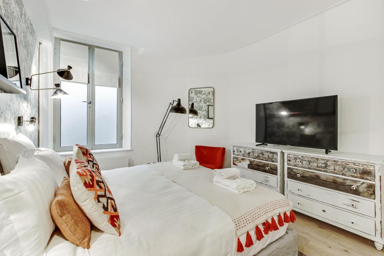 Apartment Pick A Flat's In Louvre Saint Honore *