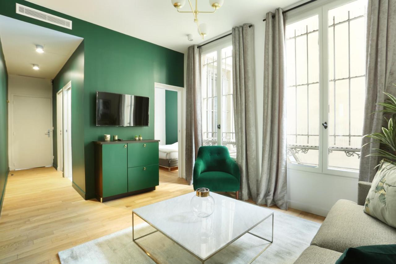 Center Of By Prestige * Paris