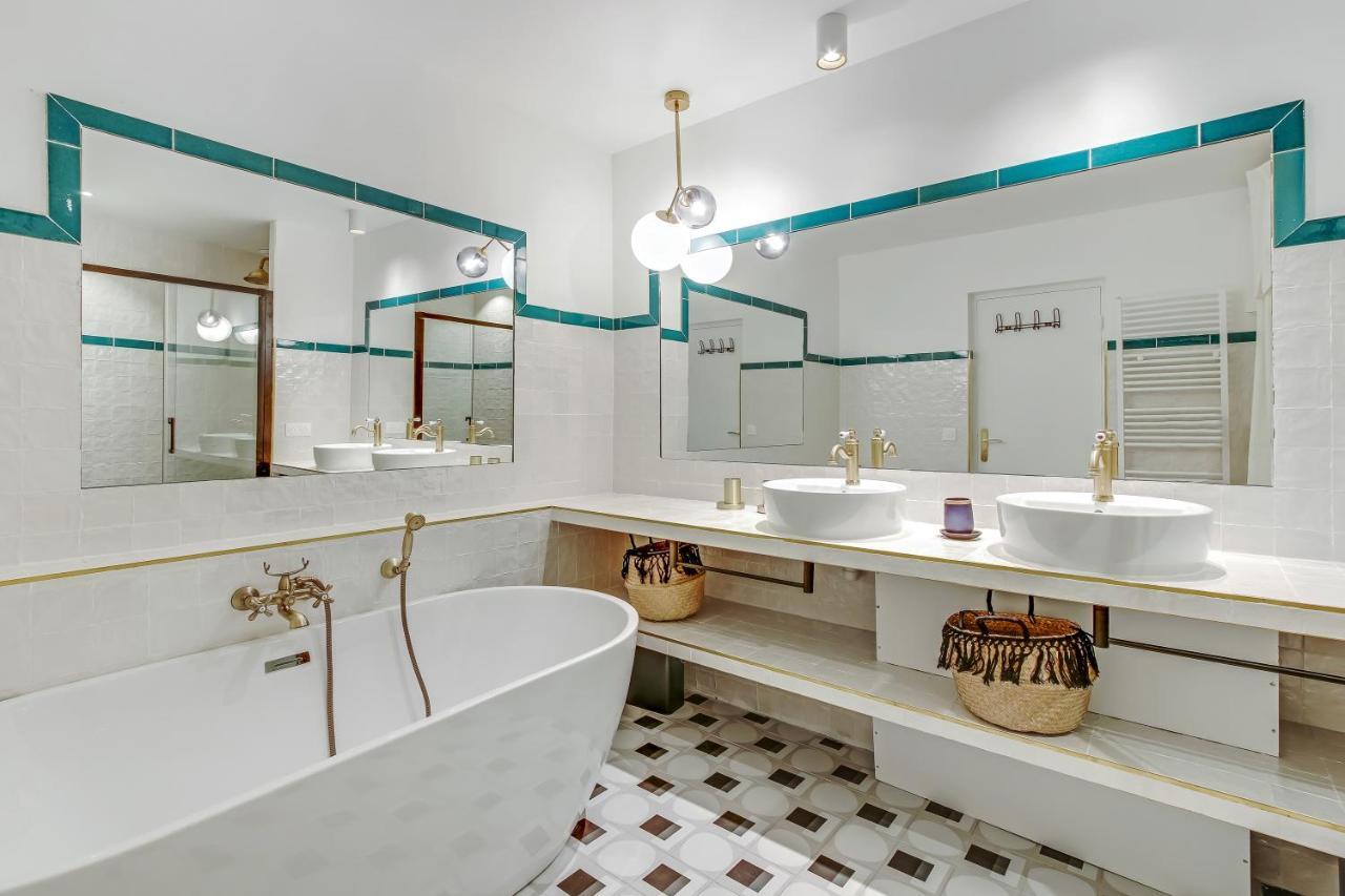 Pick A Flat's In Louvre Saint Honore Apartment *