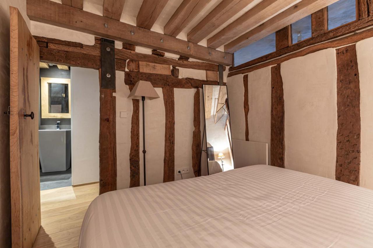 Luxurious&design Flat 2br/8p- Boulevard Saint Germain Paris