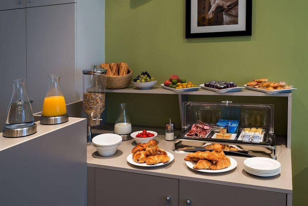 Hotel Louvre Richelieu 3*