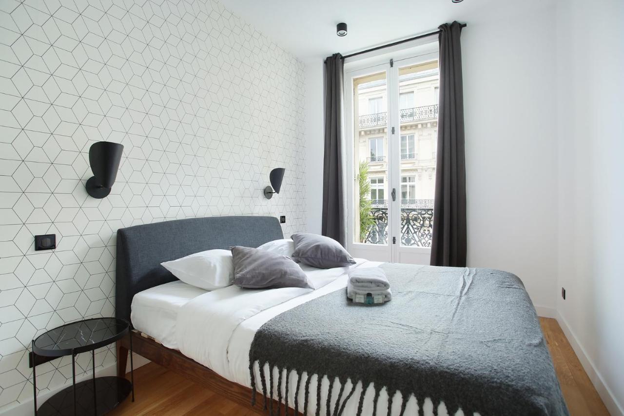 Center Of By Prestige Apartment Paris