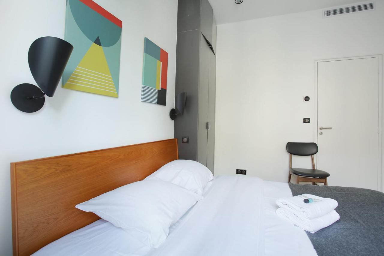 Apartment Center Of By Prestige Paris
