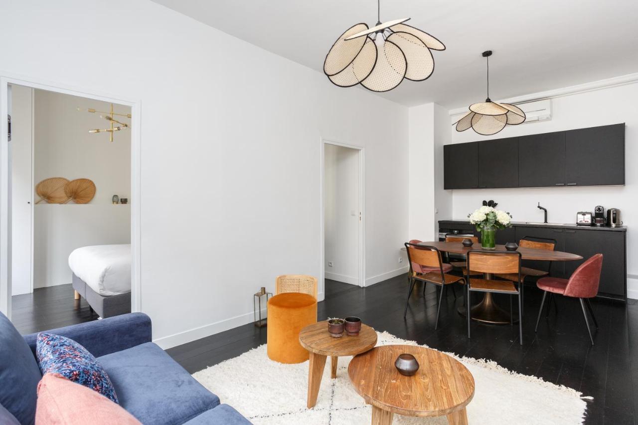 Appartement Ponthieu Champs Elysées Paris