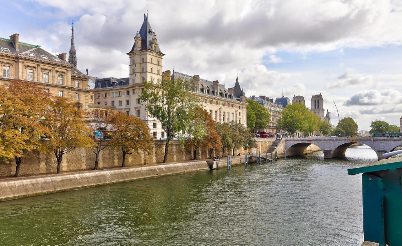 Hr Quai Augustins - Notre Dame Appartement *
