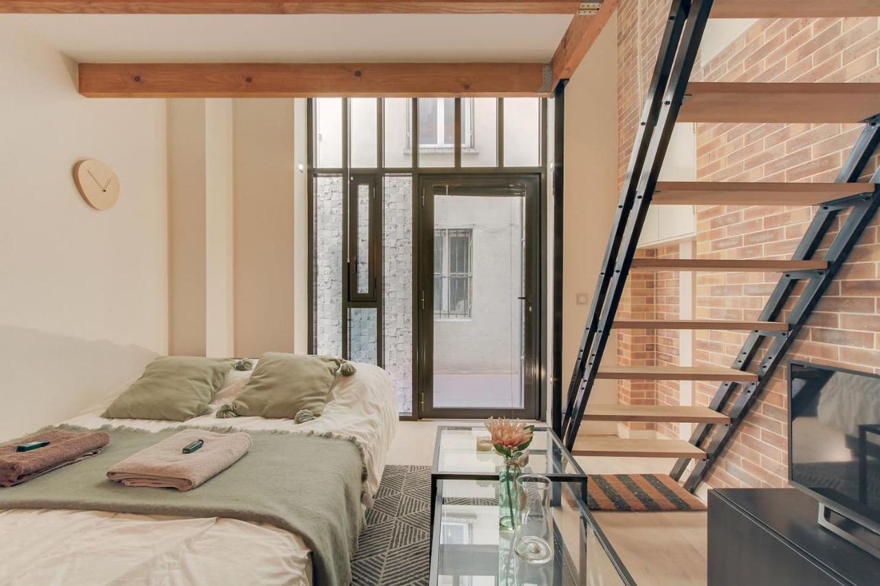 Apartment Loft Design For 4 People In Heart Of *