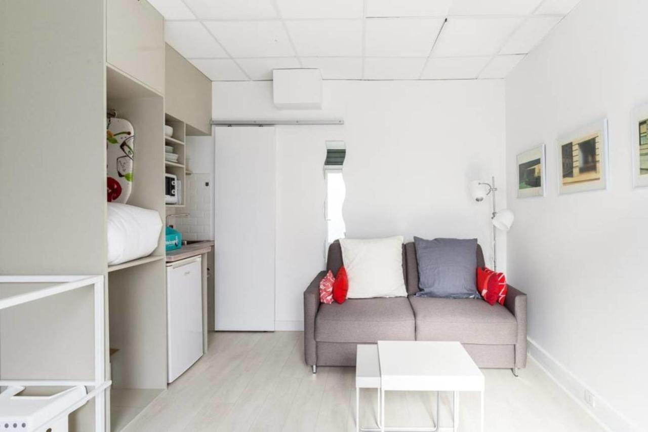 Apartment Small Is Beautiful Ideally Located Sleeps 4 *