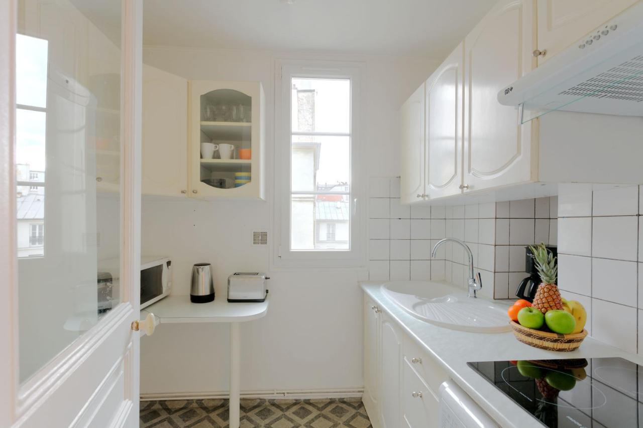 Faubourg Saint-antoine - Bastille * Paris